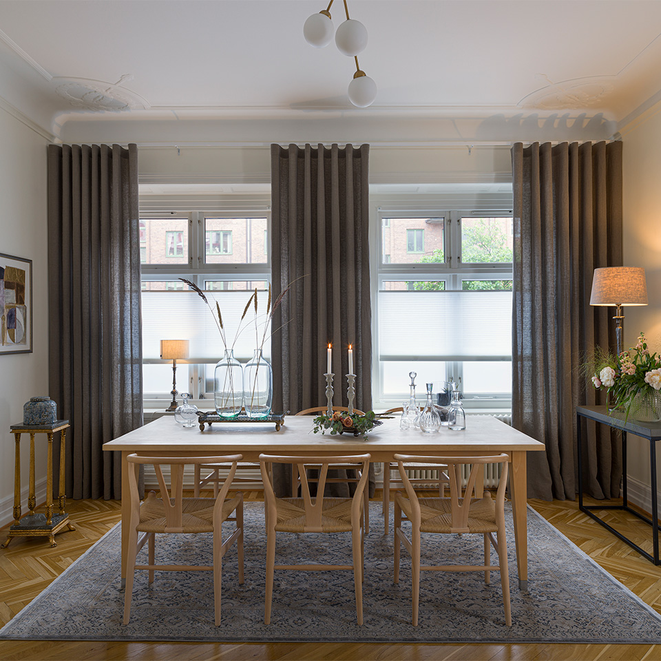 Lounge gardiner