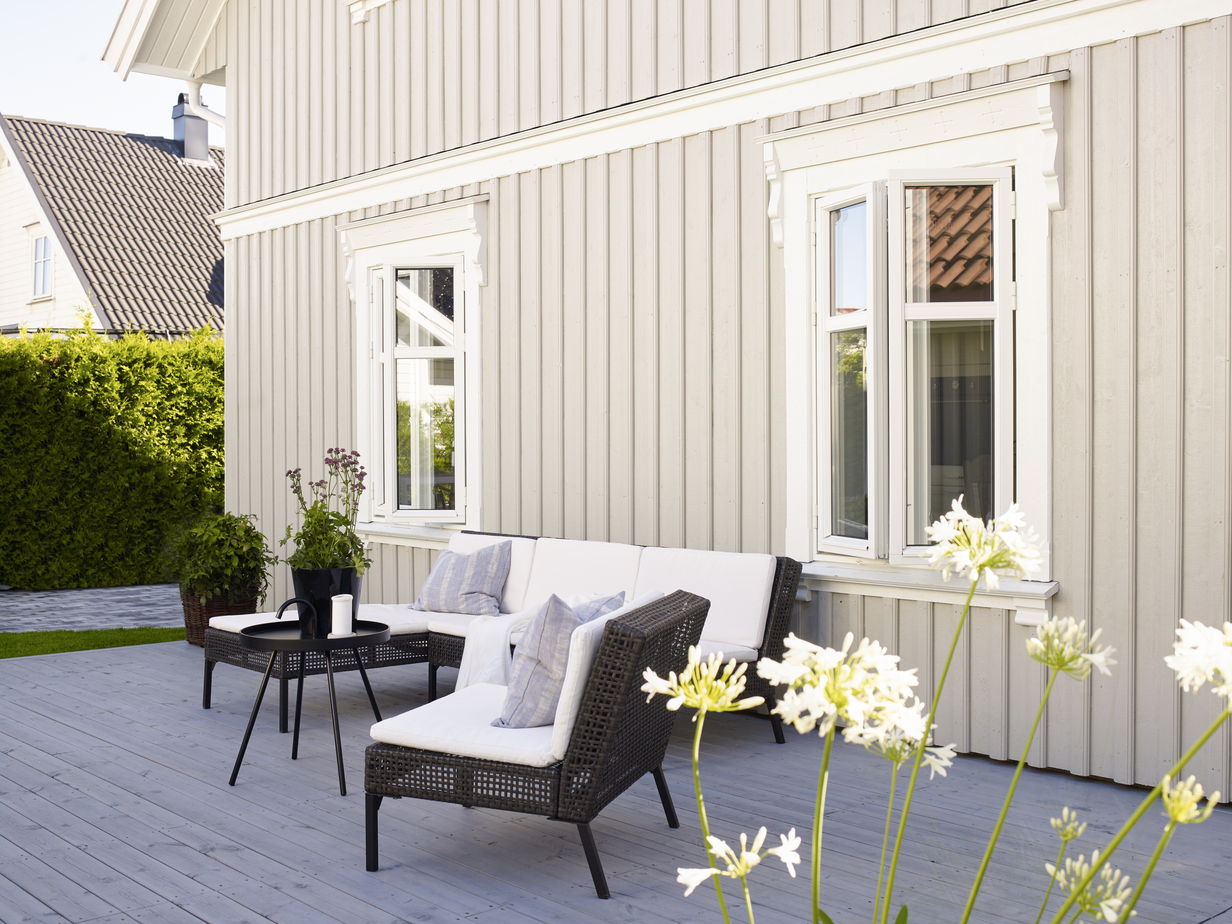 JOTUN_1037_Sandsten_-_1001_Egghvit_-_TREBITT_Terrassbeis_9710_Terrassegr_ (2).jpg