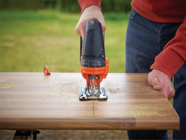 Stanley Black & Decker  Black & Decker Stikksag 18V Pendel