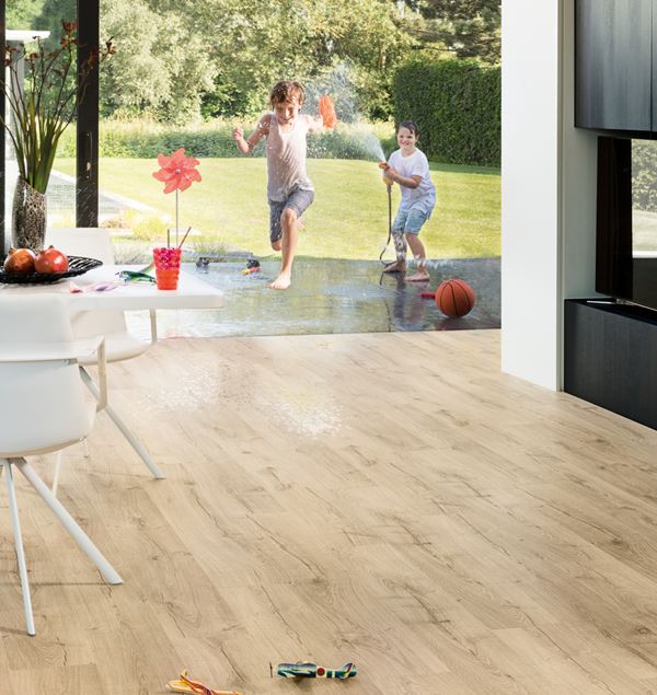 Quick-Step Impressive Classic Oak Beige Laminatgulv