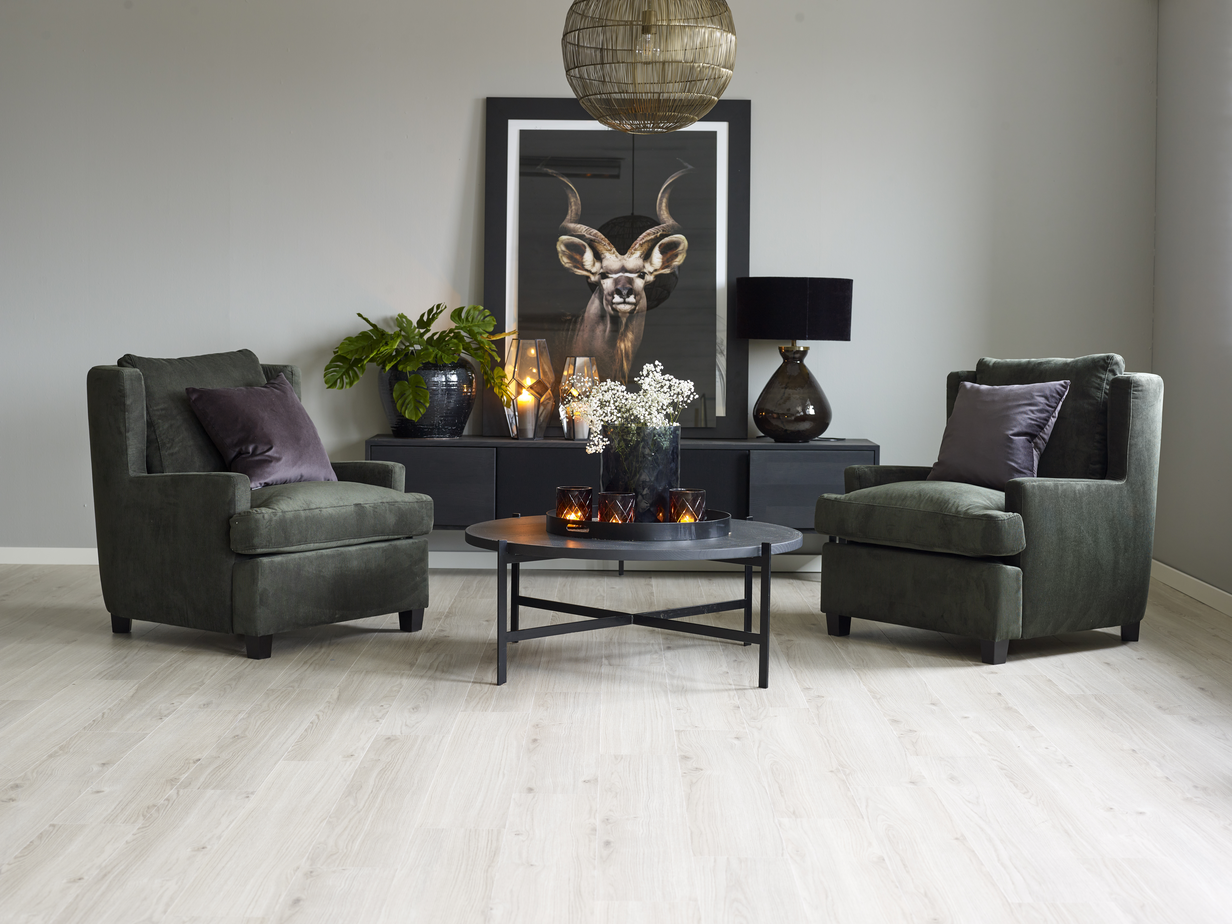 501632 Wood Resist Eco Gold Coast Oak.jpg