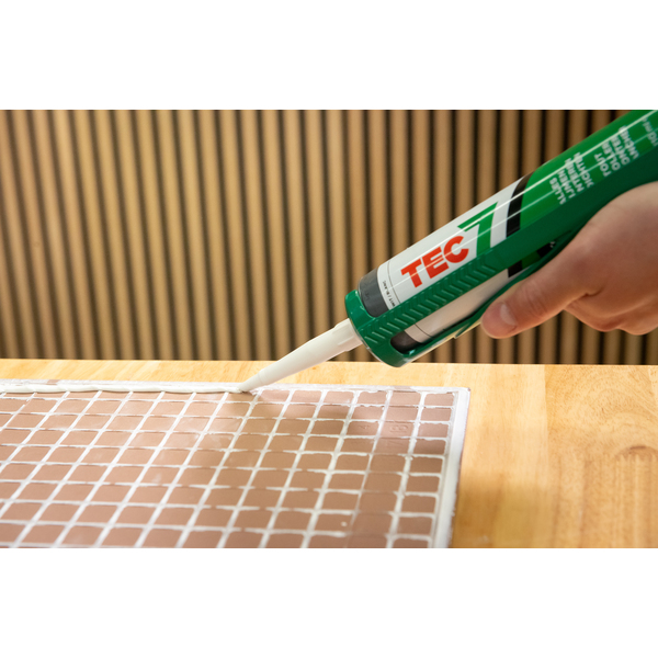 Novatech Tec7 Lim / Tett / Fugemasse Hvit 310 ml