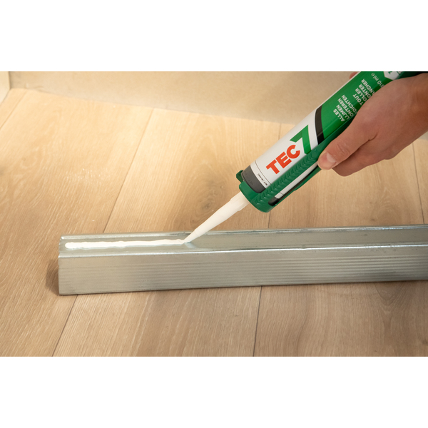 Novatech Tec7 Lim / Tett / Fugemasse Hvit 310 ml